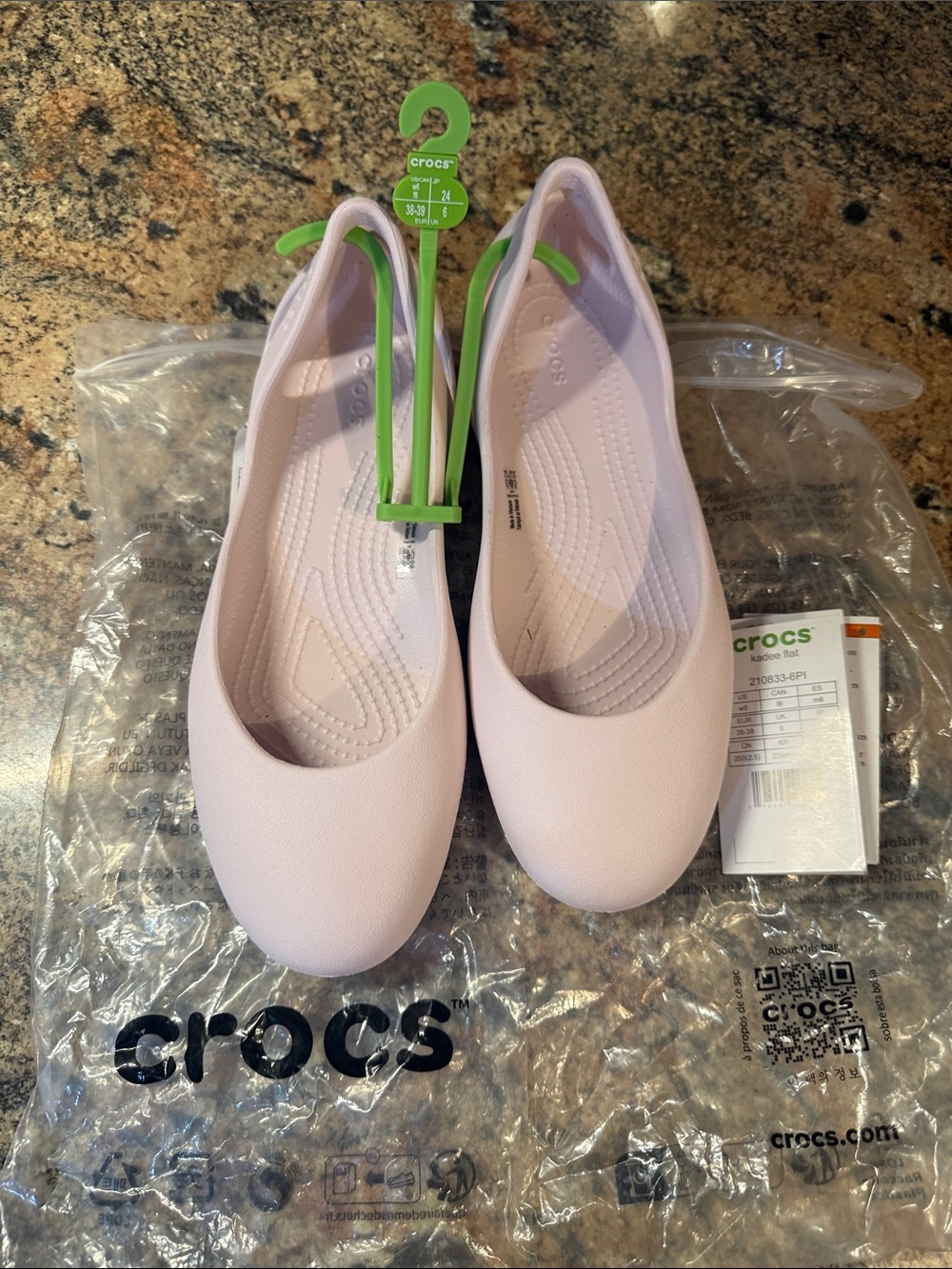 NWT Kadee flats crocs pink
